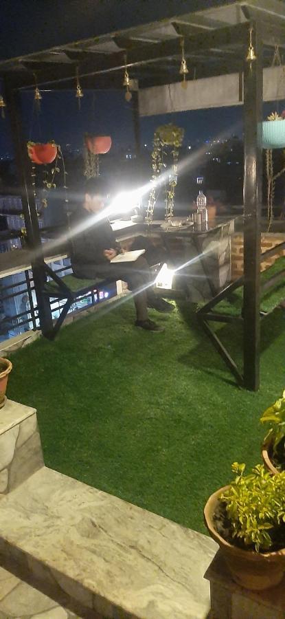 Looniva Guest House Lalitpur Exterior foto